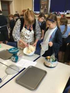 Bread Making in Year 5 IMG 4572 1 225x300 1