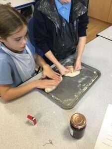 Bread Making in Year 5 IMG 4589 225x300 1